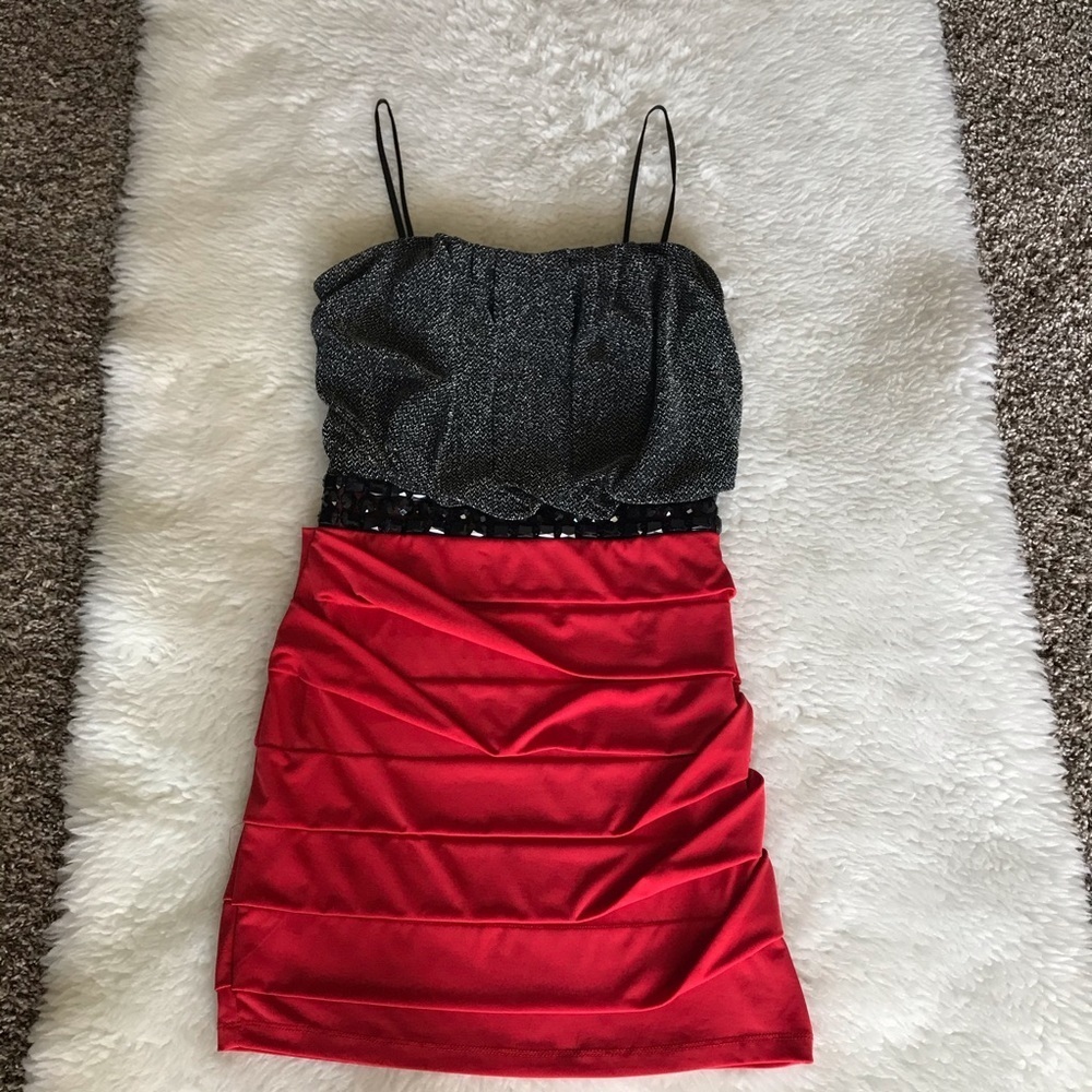 Jodi Kristopher Women’s dress size S-M stretchy